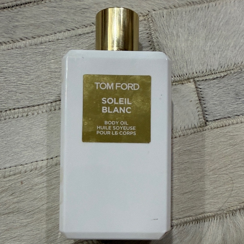 Tom Ford Soleil Blanc Body Oil - Elegant White and Gold